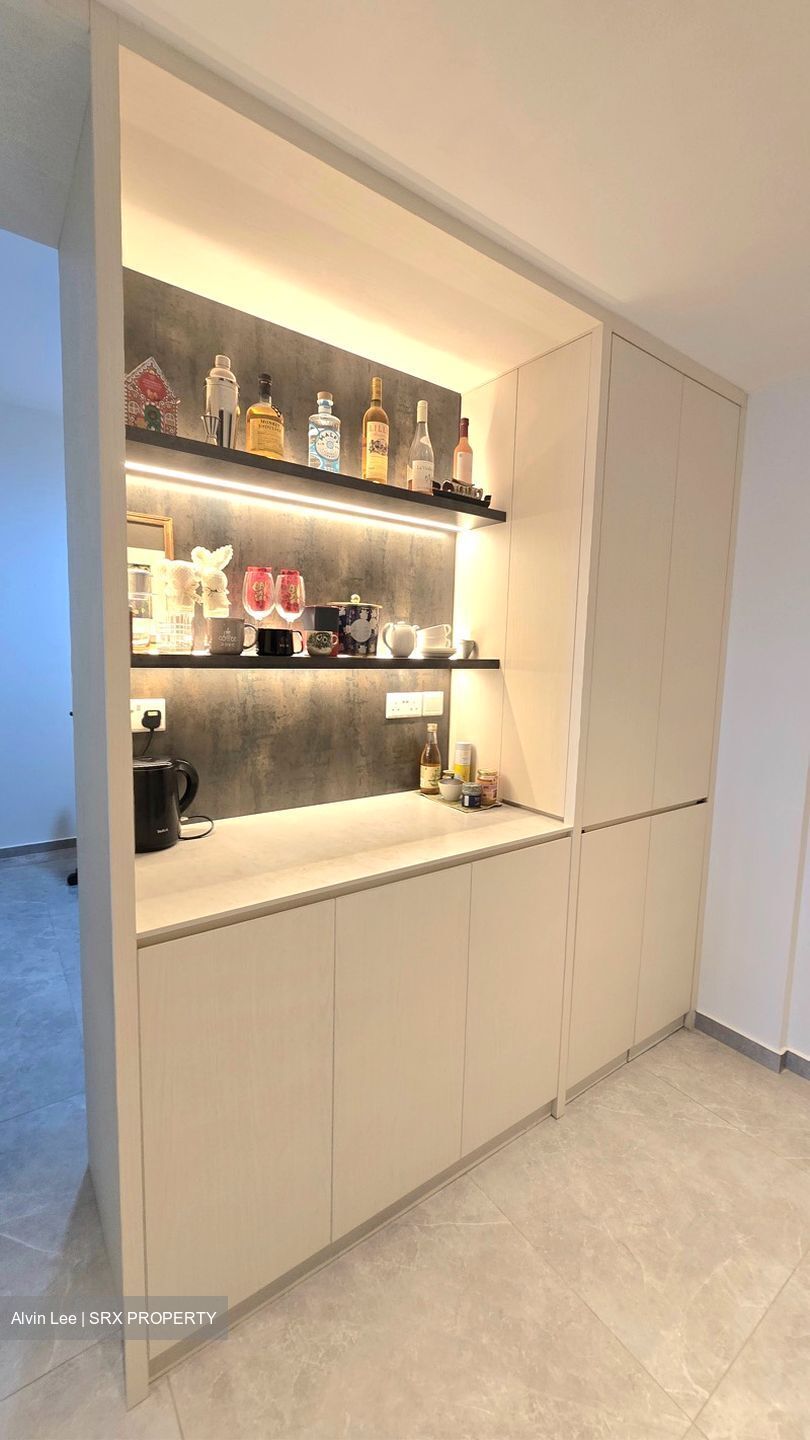 Mayfair Gardens (D21), Condominium #556702651